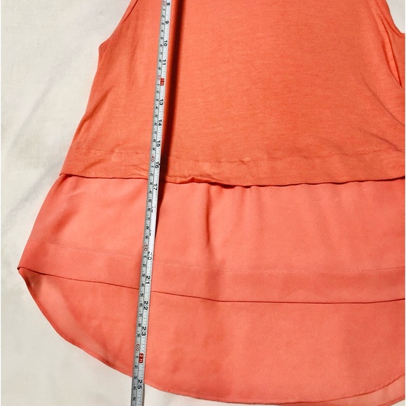 🌟Host Pick🌟Michael Kors M  Coral Sleeveless Top with Tiers - Picture 7 of 11